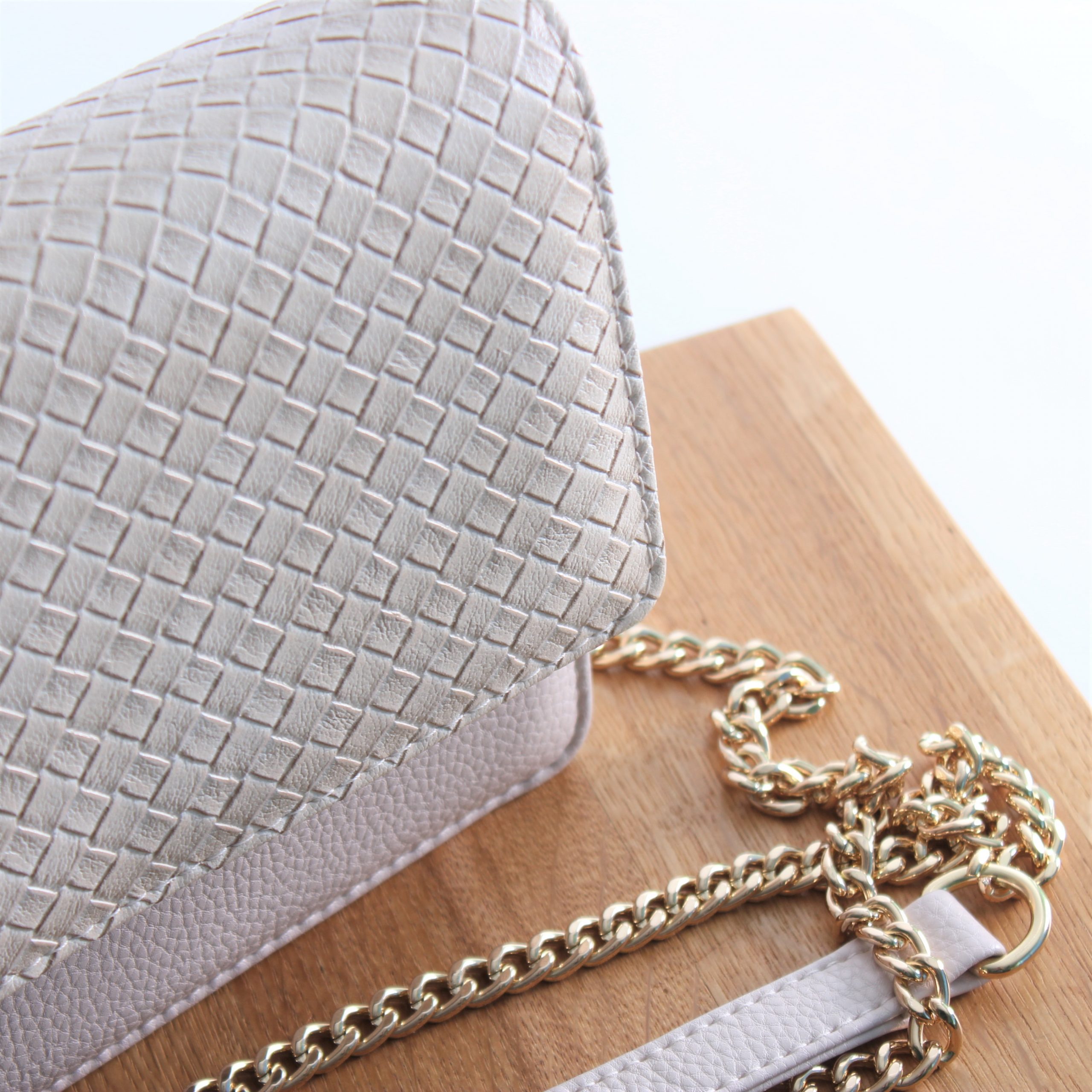 Faux leather handbag for women Vendaval