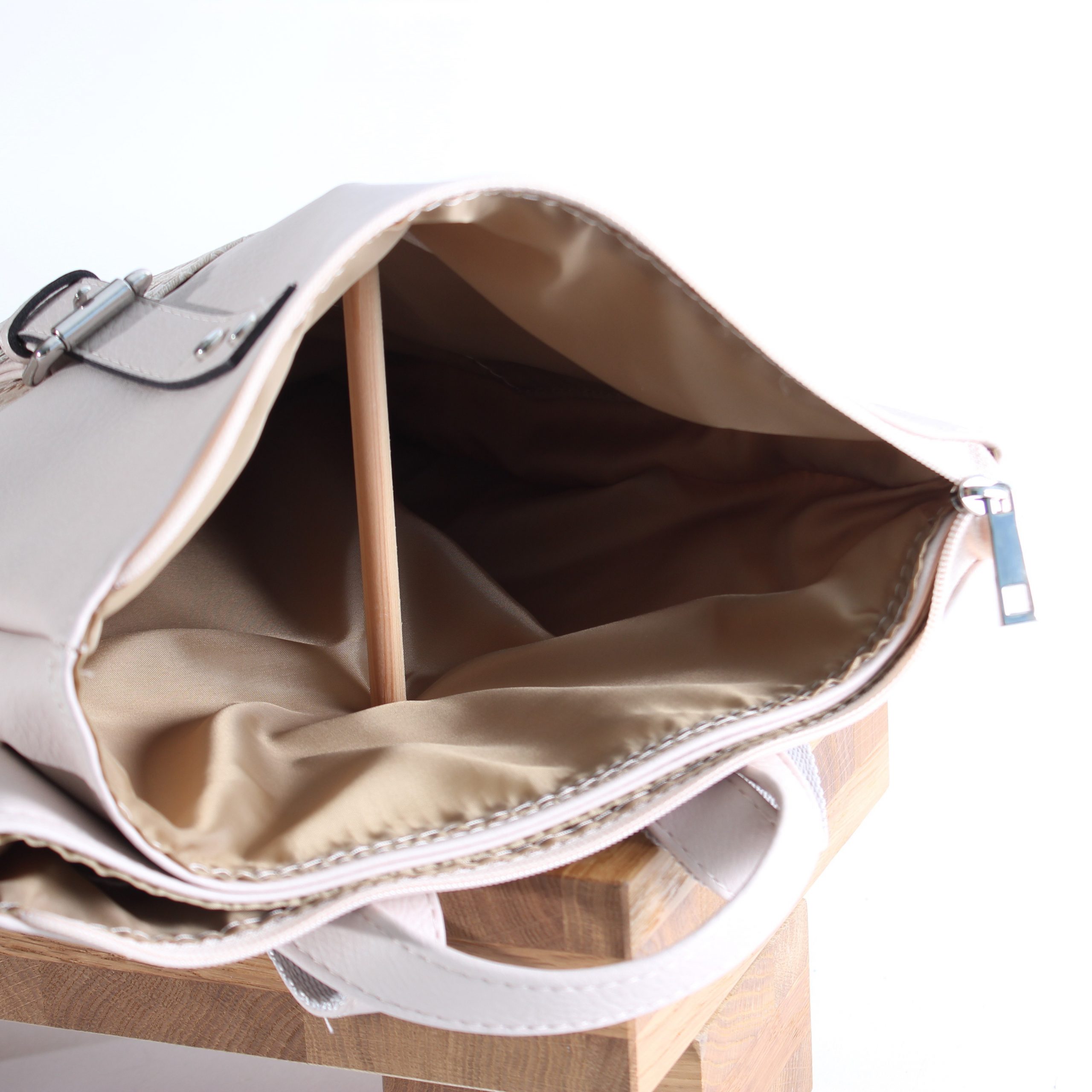 Faux leather backpack for women Taku Wind - Image 3