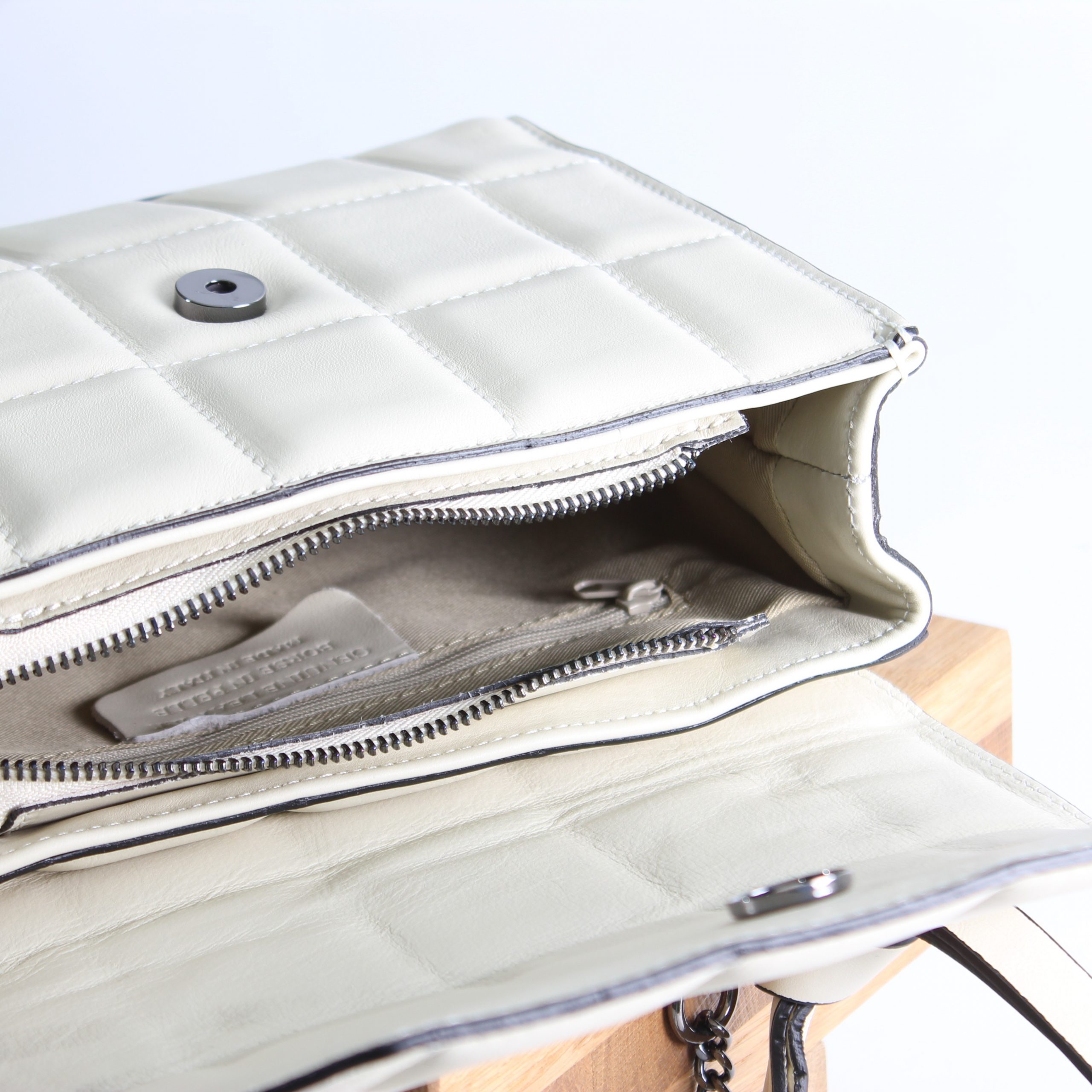 Leather handbag for women Shamal
