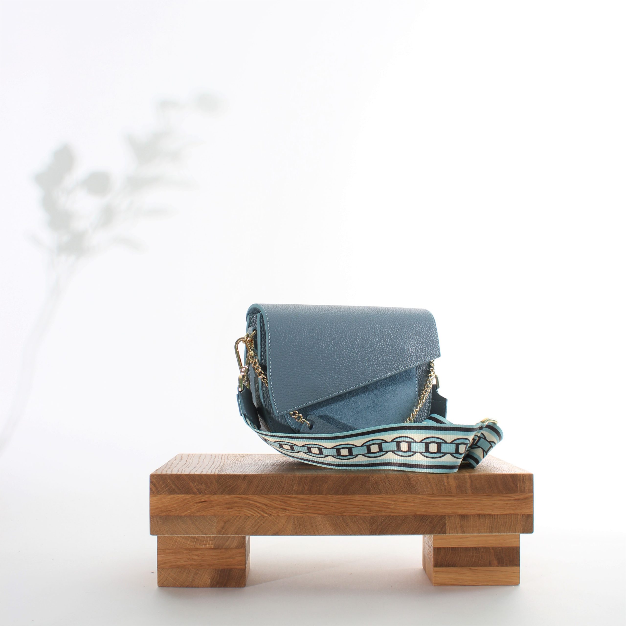 Leather handbag for women Ostria